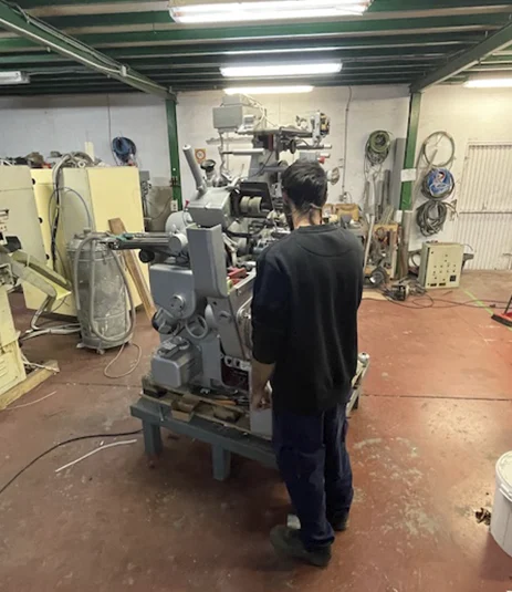 Servicio de reparación de maquinaria industrial
